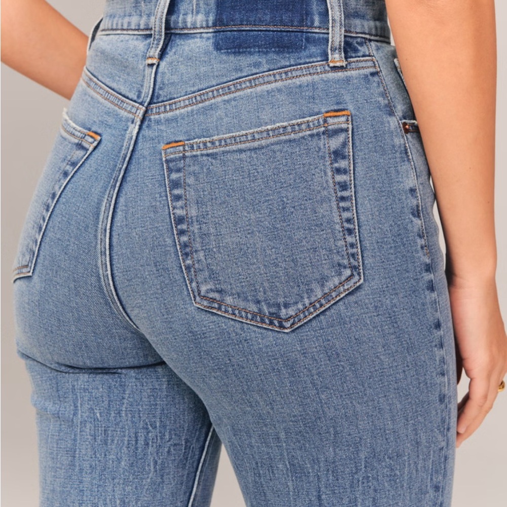 Abercrombie & Fitch - The Ankle Straight Ultra High Rise Jeans - New Without Tag - Picture 3 of 9